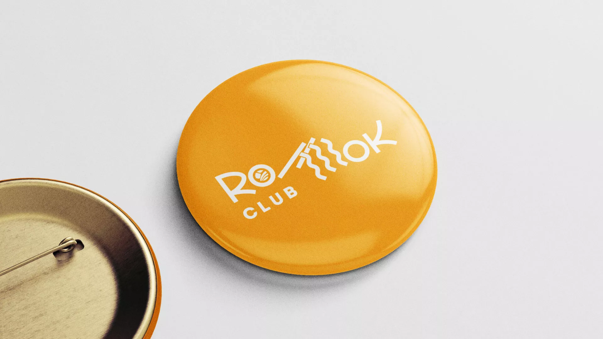 Создание логотипа суши-бара «Roll Wok Club» в Уссурийске